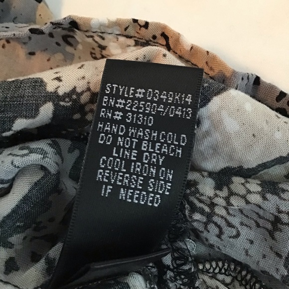 AGB: Black white and tan dress. Size 16 - Picture 9 of 9